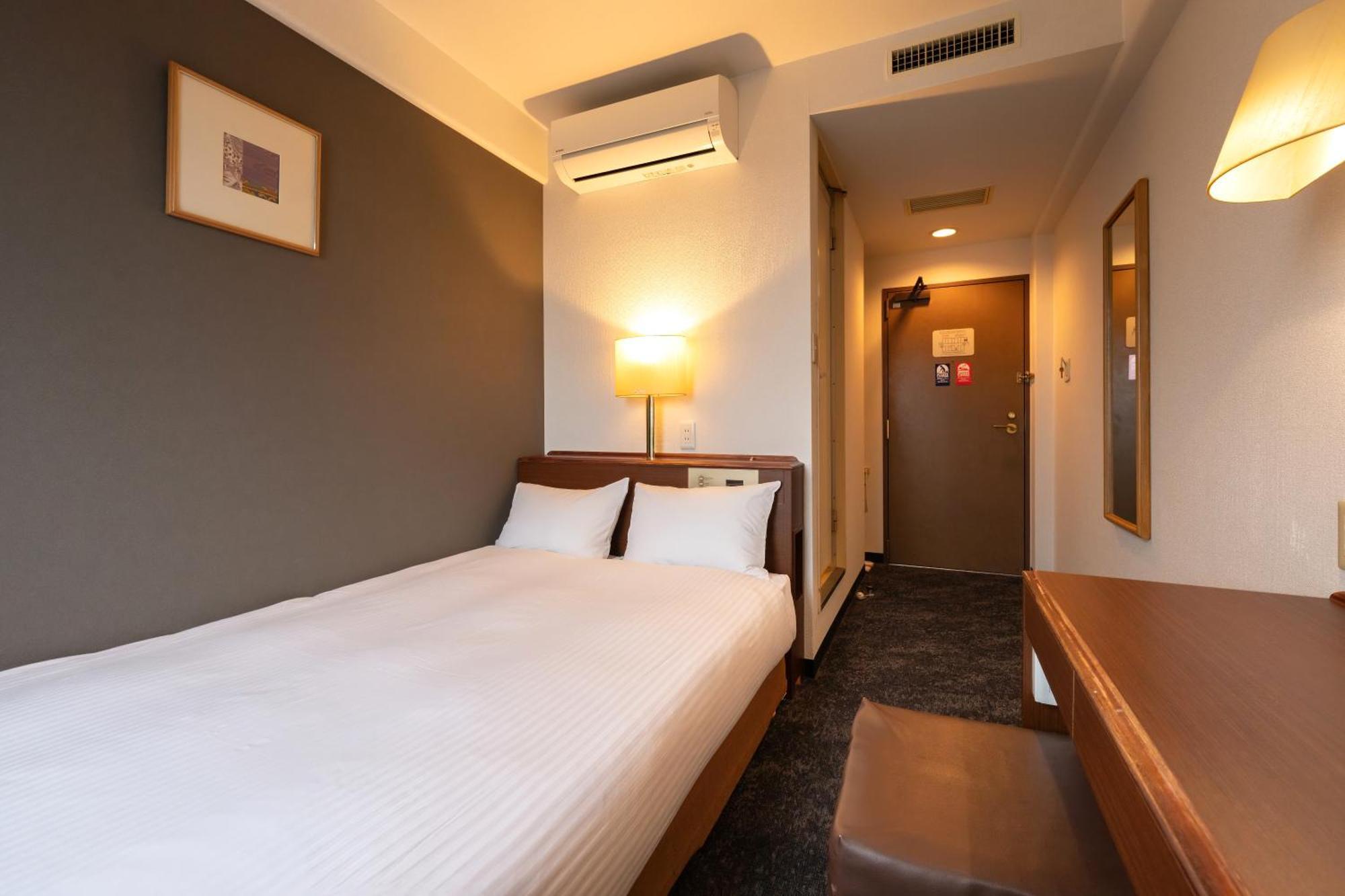 Omura Central Hotel Екстер'єр фото